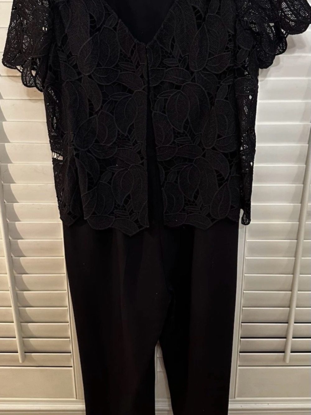 Tory Burch Black Top with Cream and Orange Logo Trim - Picture 4 of 5
